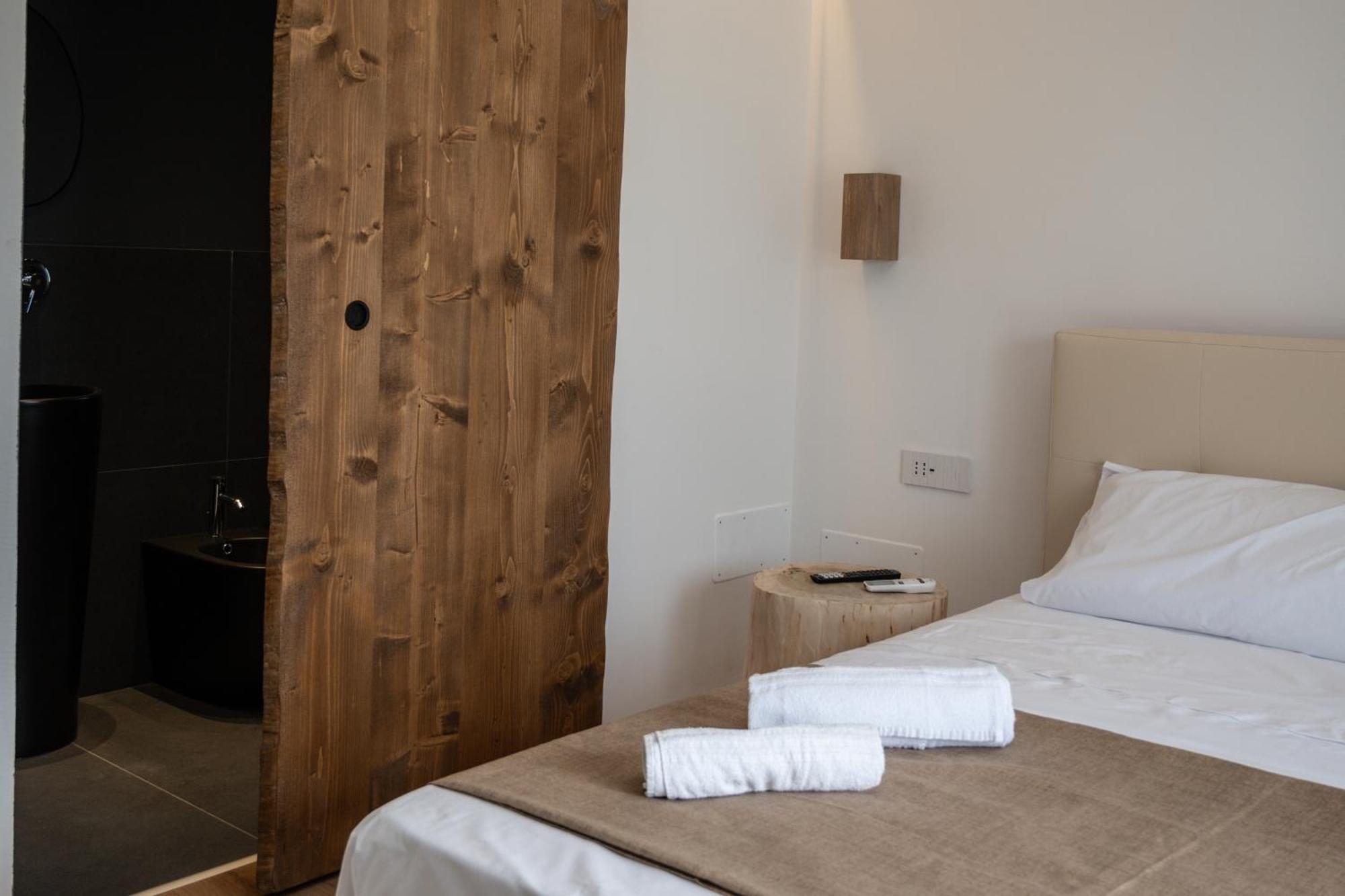 סקוליטי Bellavista Kamarina Resort מראה חיצוני תמונה